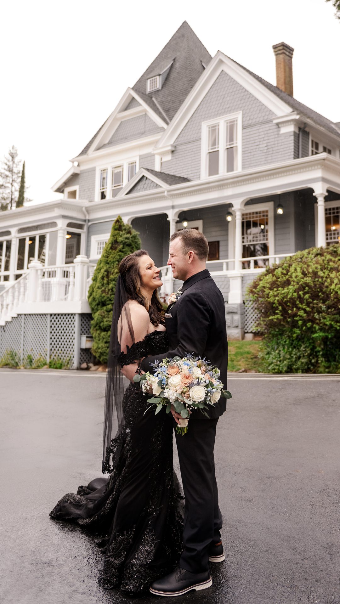 BRRIDE-GROOM-Wedding-Day-Sequoia-Mansion-Brooke-Foster-Photography-Placerville-CA-2024